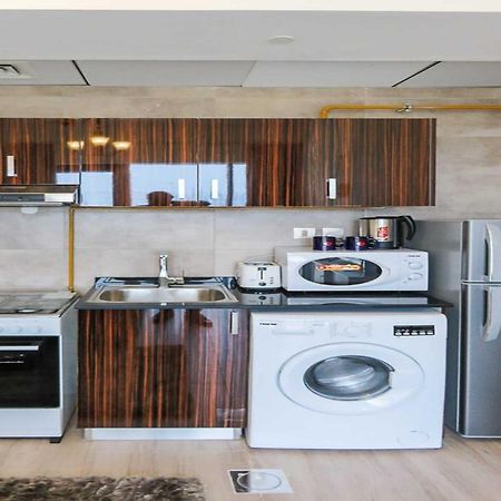 Oyo 860 Studio Apartment, Maya Tower 4, Jumeirah Village Triangle Dubaj Exteriér fotografie