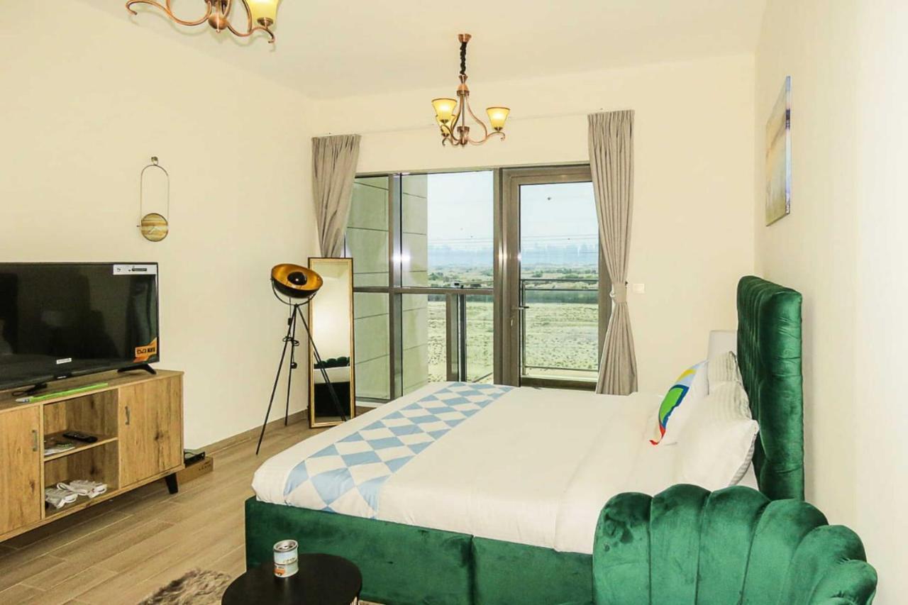 Oyo 860 Studio Apartment, Maya Tower 4, Jumeirah Village Triangle Dubaj Exteriér fotografie